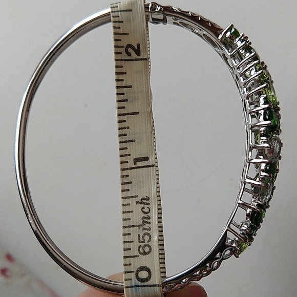 Green and clear gemstone sterling silver 925 bracelet hinged bangle - Picture 10 of 12